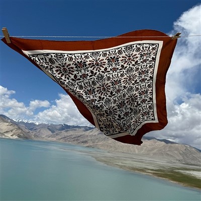 Dvojna svilnata poročni šal